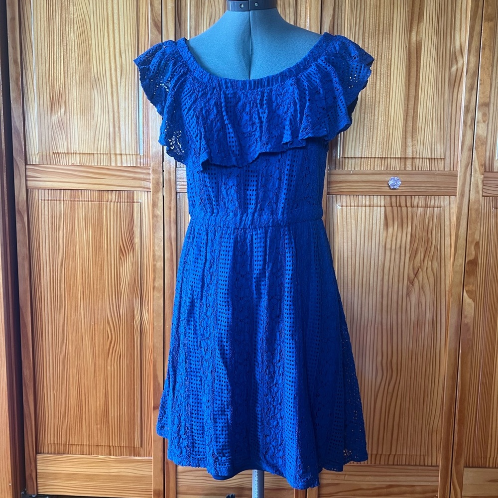 Mark Ruffle Blue Eyelet Lace Dress Size Medium